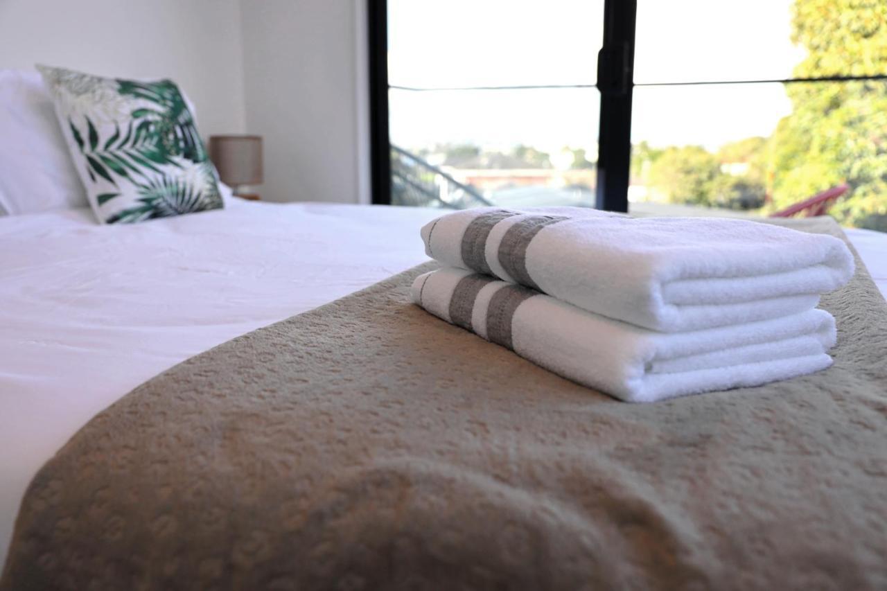 Luxury Brand New Designer Living Apartment Auckland Exterior foto
